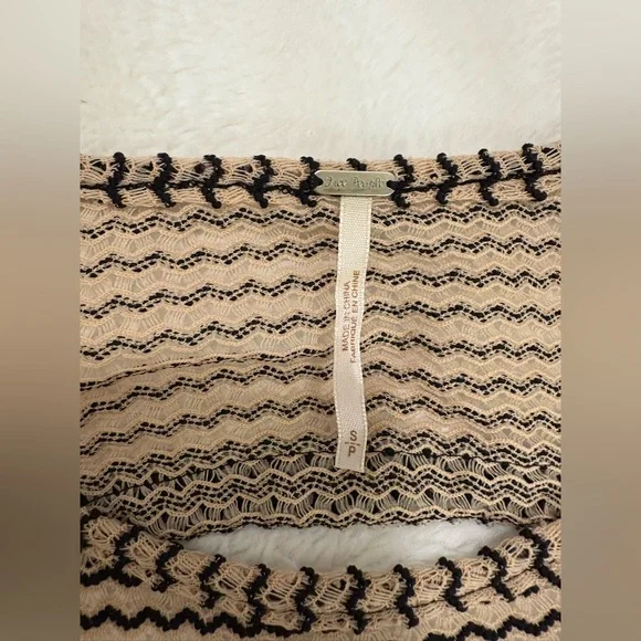 Free People Sleeveless Peplum Tank Top-Beige & Black Striped Lace Detail Size S - Picture 9 of 10